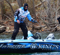 2F478175-E068-4CD0-A413-503E12A90A52