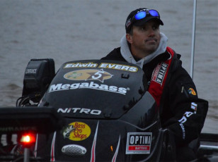 2F637A72-383F-4C67-BFBF-28BA4A3384CB