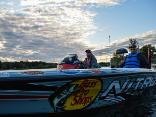 2F8A3954-BA5C-4B9E-B9F4-184DF44C88A4