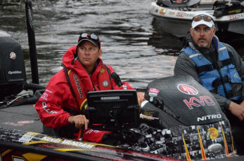 300054EE-C3C7-40F9-A5E0-2431E58B67C7