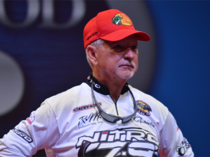 3017E1E1-F584-4DDC-84F3-383ABEF49899