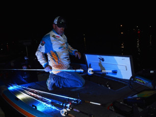 30952D7F-5DD2-4DCD-BD51-30E316E5E348