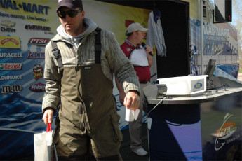 30BB7B3A-CEBD-41F2-9DBF-653923B4263D