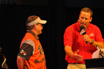 30CCD766-A7E6-4CD2-9EF9-7F7D7CA686F8