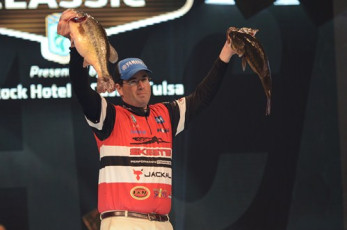 3196C4F5-4350-4D07-849A-653D6C0B6648