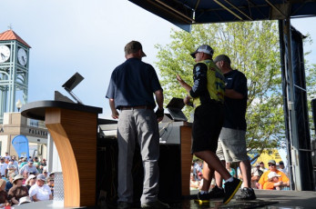 31B1664F-57CE-4B1E-816B-8C635DD50630