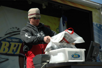 32B92B56-A8F8-48A1-8C5A-8C926D68D66C