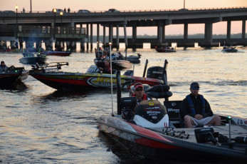 3304A787-5A8C-41BF-9B36-DD5828BB21D1