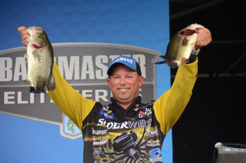 3345B9A9-BFA2-40ED-BDF2-2509ED840C7B