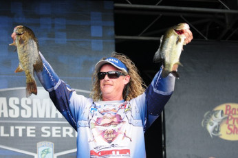 3405451B-39C7-47DB-B5AB-DE3F72BE8066