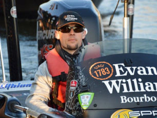 3655D312-2FC5-493B-A708-3F6C7295BB11