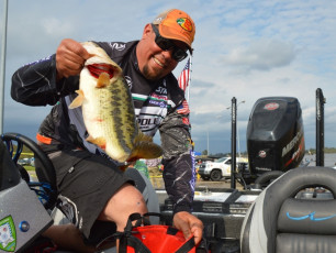 3754A0AD-544F-4B04-B79C-B38F36B7F6D2