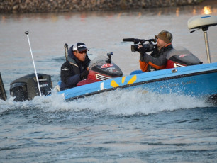 37DEE8D0-3AB5-432B-95A6-A7B84860AD18