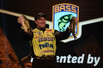 38154315-2F29-4A70-BC3A-FF0D24E63D10