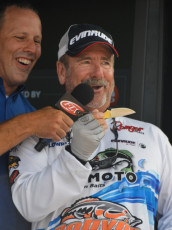 3A7A31F2-F27D-4296-B138-8F9390CED27C