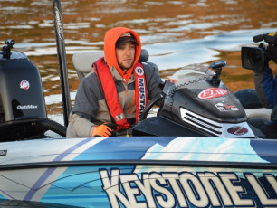 3B0BDC65-6958-42CA-9656-5798CC94CF3B