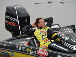 3BB3C2F0-56BA-4354-9142-6BC7CE22E47A