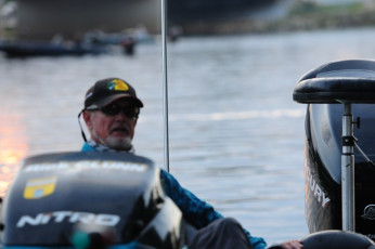 3BC06156-6310-4FE4-8B6A-8852CA97B50E