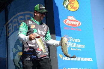 3C253DDF-264B-4500-BE7E-79A36EFF66BE