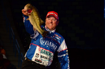 3C2CFA32-6014-475E-948E-8CE3991585D8