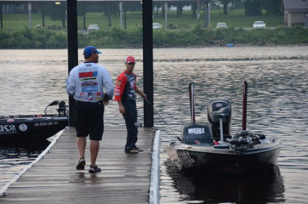 3C7BAB31-84D0-44AA-A3D7-D558D9ECF9DA