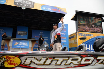 3CA233C8-93C1-49C2-AE63-DF5A21B16C05