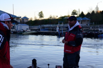 3DE25306-D5CA-435E-8F2F-06E7E27C0F4C