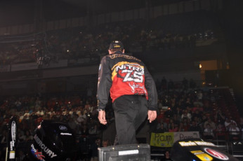 3F6B40AA-C036-4E68-98E4-A53BB9466297