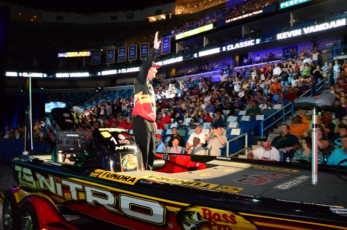 3F97C539-7F80-493B-A067-6DCFA1DFC4FB