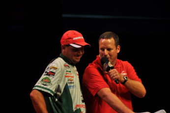 3FE80A13-669D-4CA1-AC36-3E8BA52B17EB