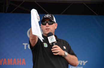 40210012-150F-4EAB-A4EA-D25D79DB73F3