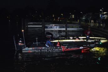 406AF9E3-EC79-4F36-9943-621A0753096C