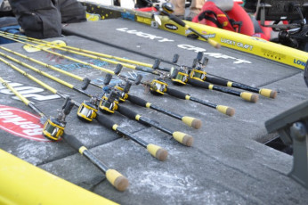 407EA2E5-6FD0-4908-84F7-5399F56EBD71