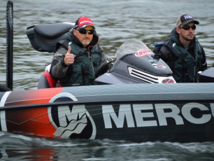 412F1C4A-B3E9-4C06-A8C2-ECCC0B69FBAD