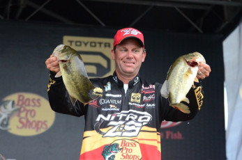 416530B1-83AC-42E5-BEBE-1983D4A4056A