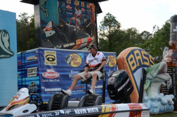 41E10957-95BD-4358-9936-621DF6FE75B3