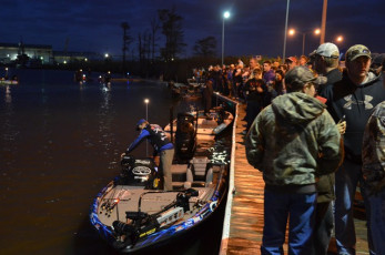 425E84DF-4C76-4196-986B-A5736128F469