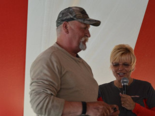 4273F61C-57CC-4CE9-B3E2-A4E63038B16F