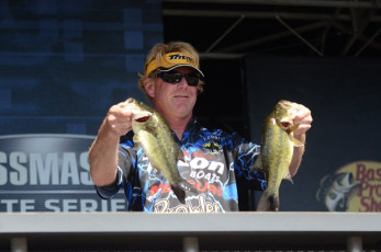 42D029F6-5D7B-4E4F-B93A-F65DF34B2AF8