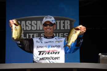 42D84AC5-6AB0-4A9A-ADB3-444BA6F14853