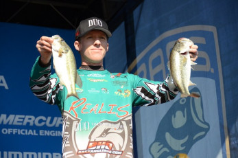 43AEF39F-6238-45A3-8041-1BE6FBF0C12E