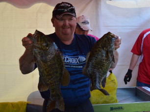 43BFB7C2-CF8D-47A7-BFBA-72B20E59B945