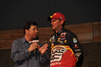 443BD3C9-D7CB-4128-87AF-17B22F4A3A37