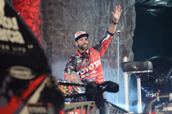 4459B876-165E-4B3F-8B1F-8F27D3252227