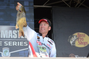 44A49EED-8492-4767-8B8A-8B5A40D5B521