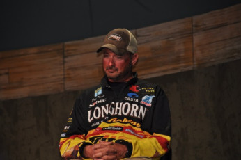 44EC7023-C25B-4395-ACF8-4F879E306A2D