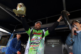 45EFB2CC-FCD7-4807-B55F-FE840297C49A