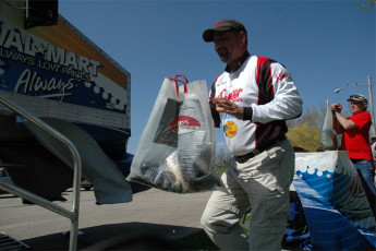 45EFCD29-BAEA-4E86-87CD-1AFCFA4552E5