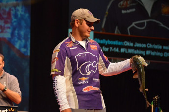 46C47B36-6923-4CF7-AAC7-37B772E8AD0E