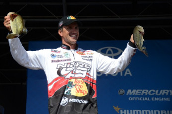 46CA1EFA-13C9-44F5-A119-FDA2C87A32B4